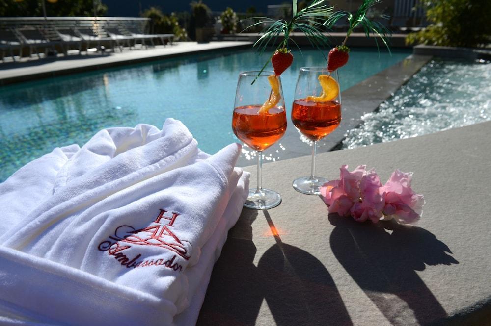Hotel Ambassador Levico Terme Bagian luar foto