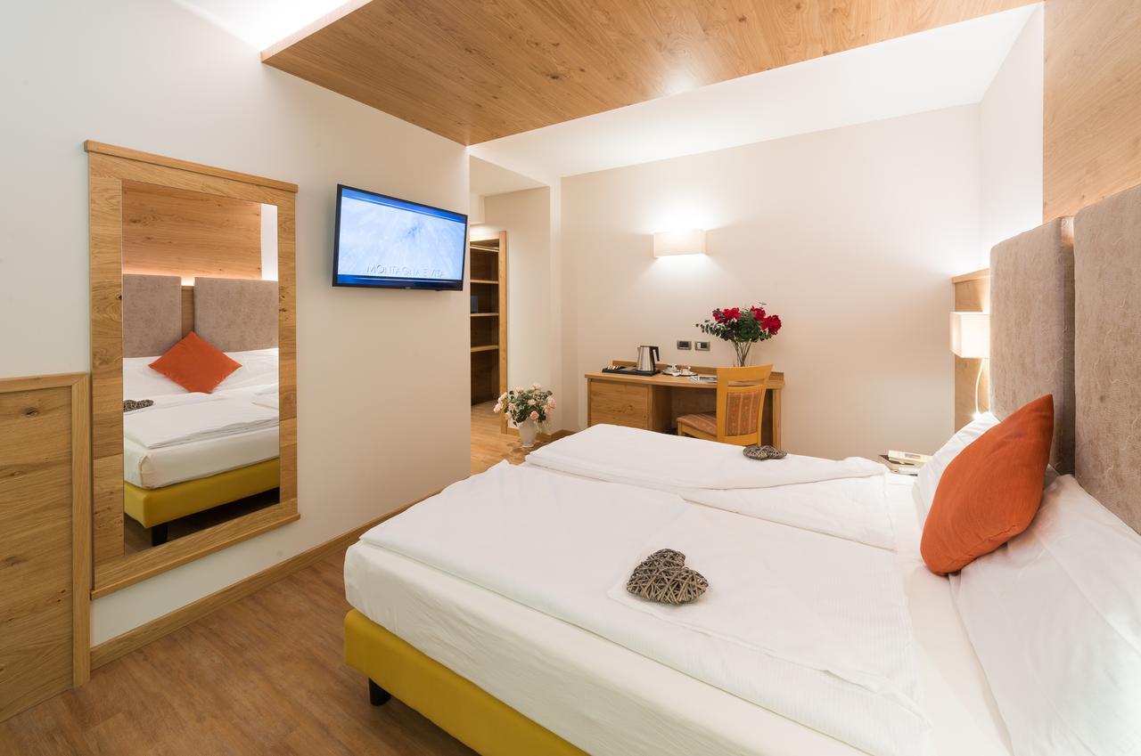 Hotel Ambassador Levico Terme Bagian luar foto